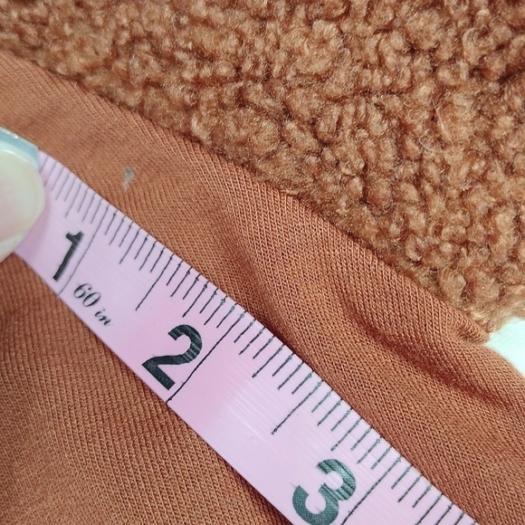 Kenneth Cole women's XL sweater - Picture 9 of 10